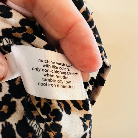 Lane Bryant Animal Print Blouse Sz 16 Ruffle Sleeves Mobwife Edgy Feminine - Picture 5 of 8